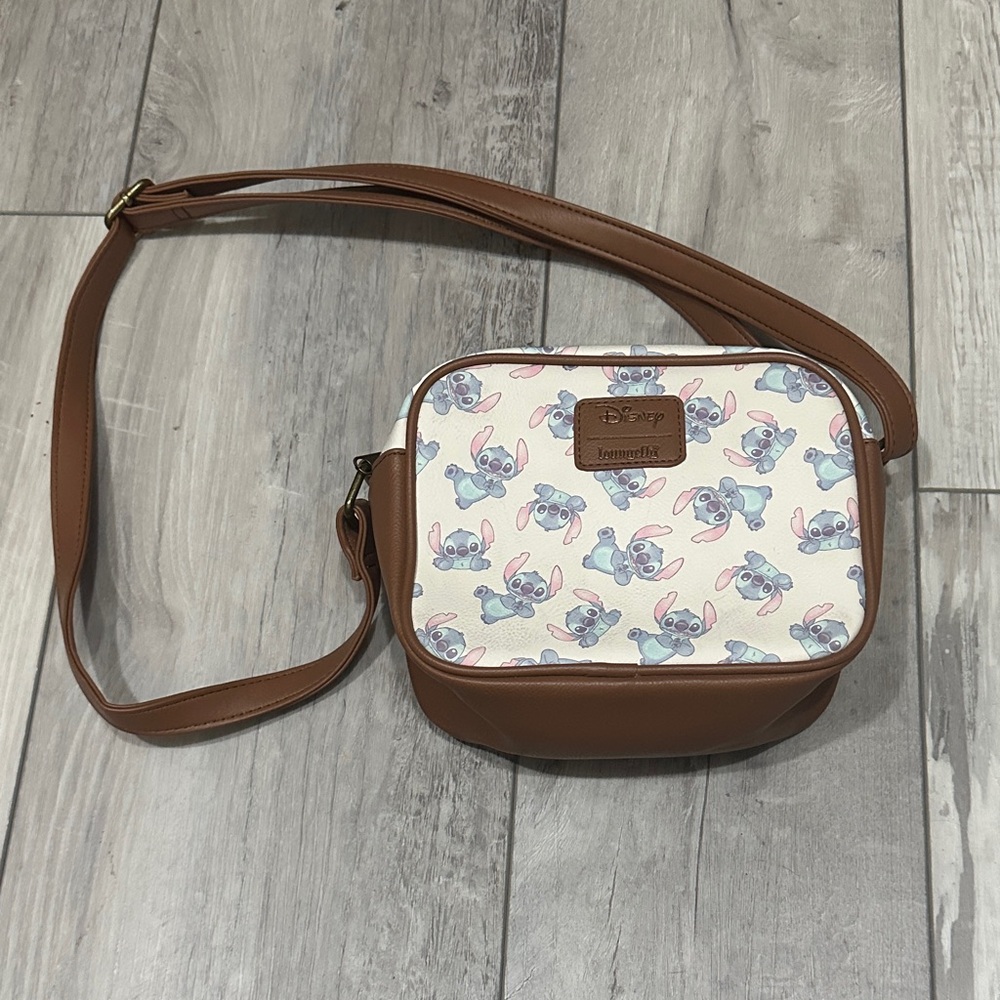 Loungefly Disney Stitch Crossbody Bag - Cream and Brown